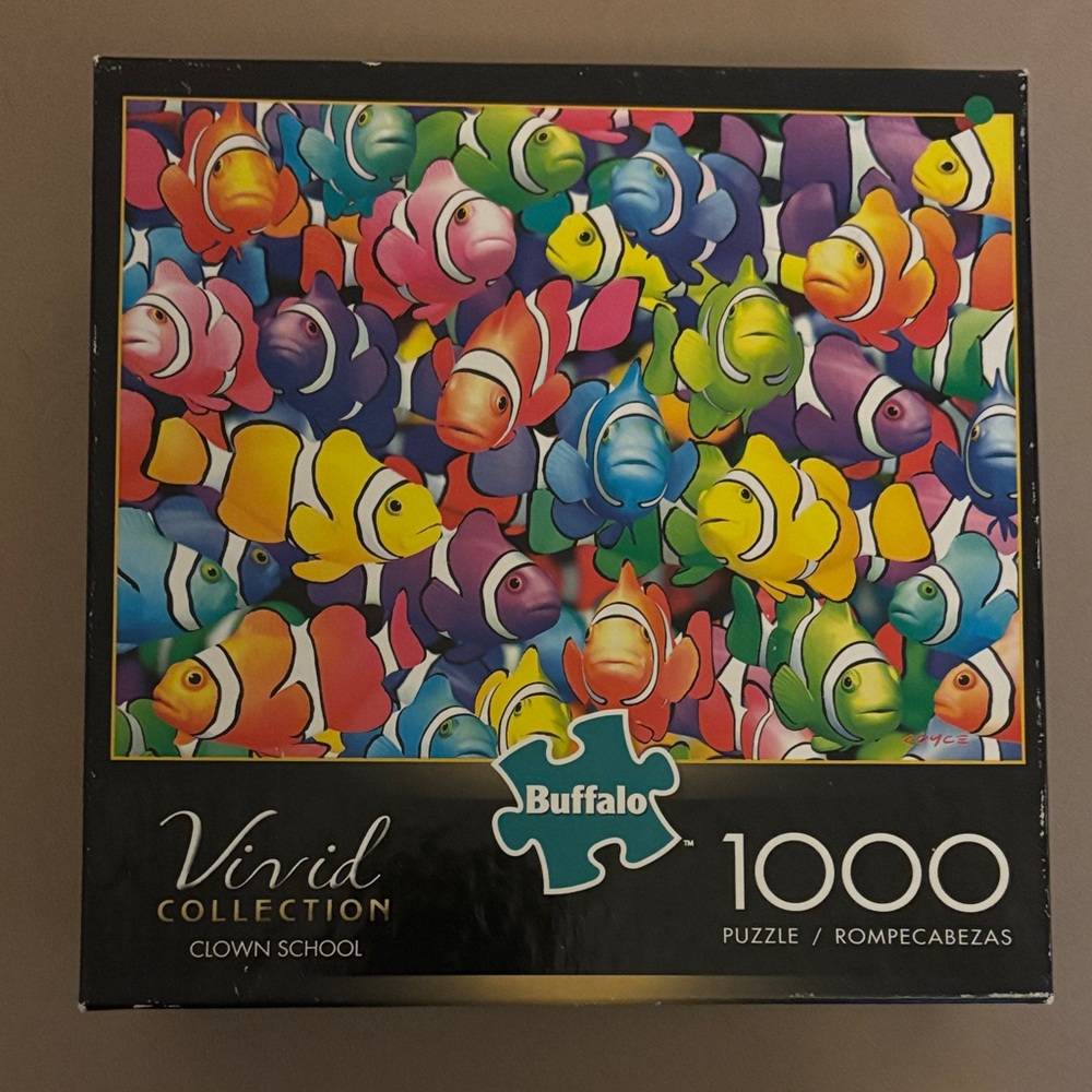 Buffalo Vivid Collection Fish Puzzle